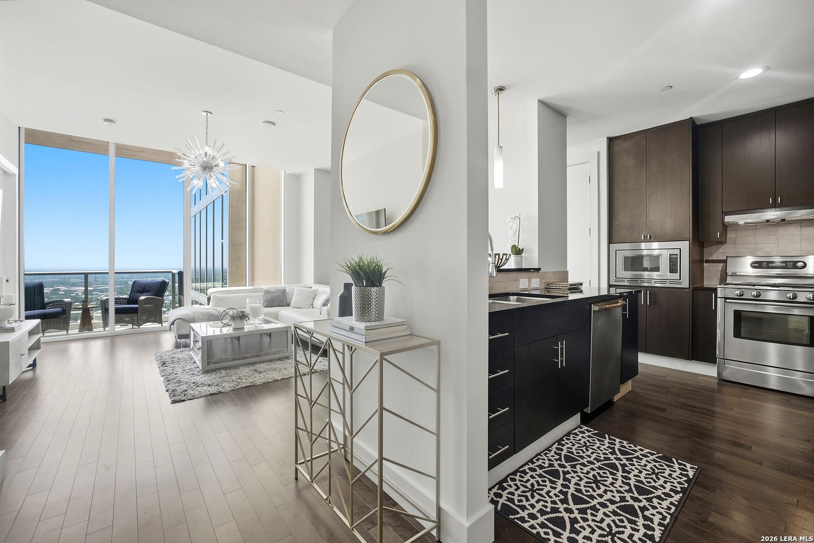 Photo 2 of Condo for sale at 610 E Market #UNIT 2909, San Antonio, TX 78205 | MLS# 2016240 | Listing updated on 2026-09-13