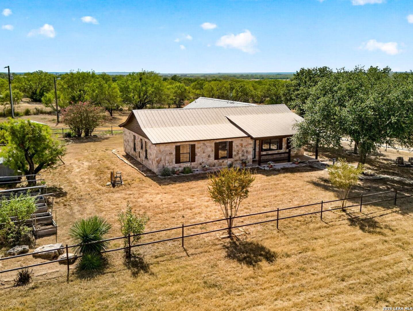 Property photo for 5431 STATE HIGHWAY 173 N, Devine, TX