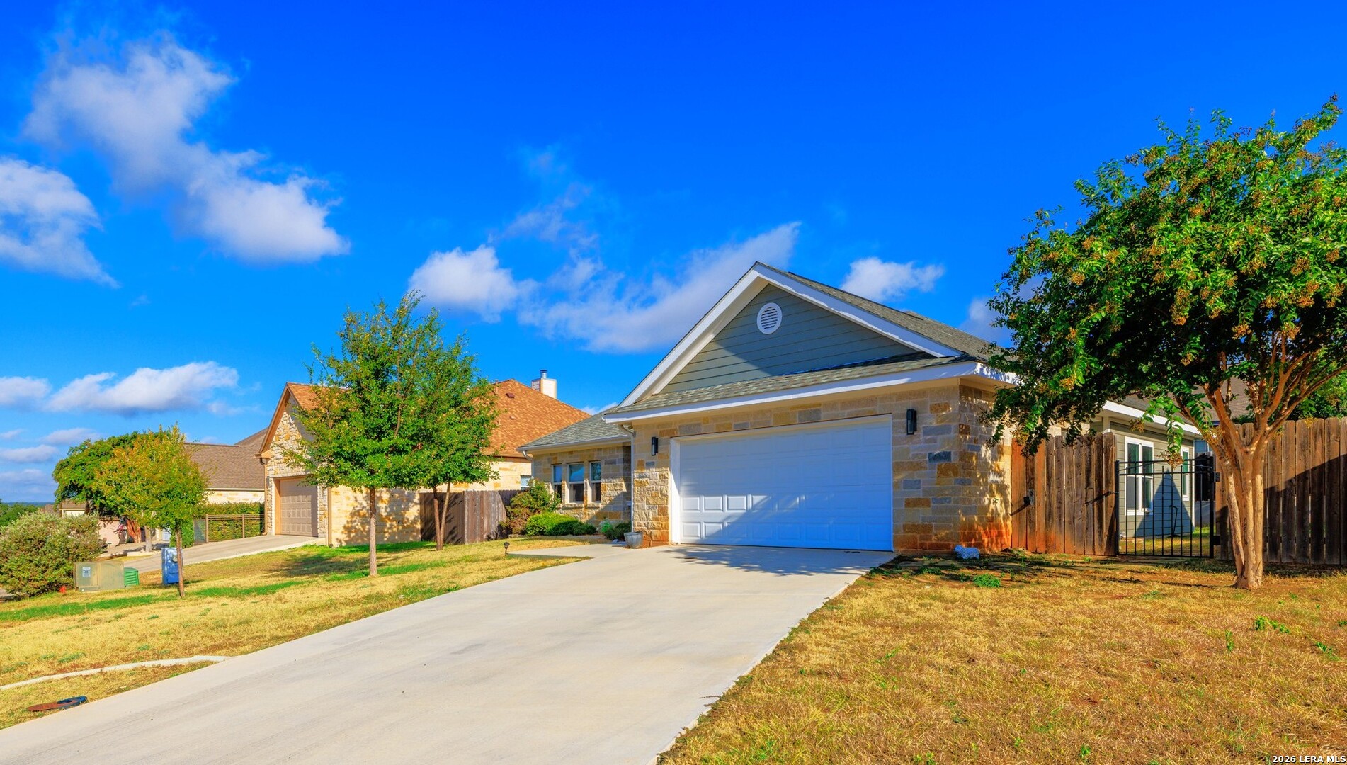 710 Northern Red Oak Lane, Fredericksburg, TX 78624