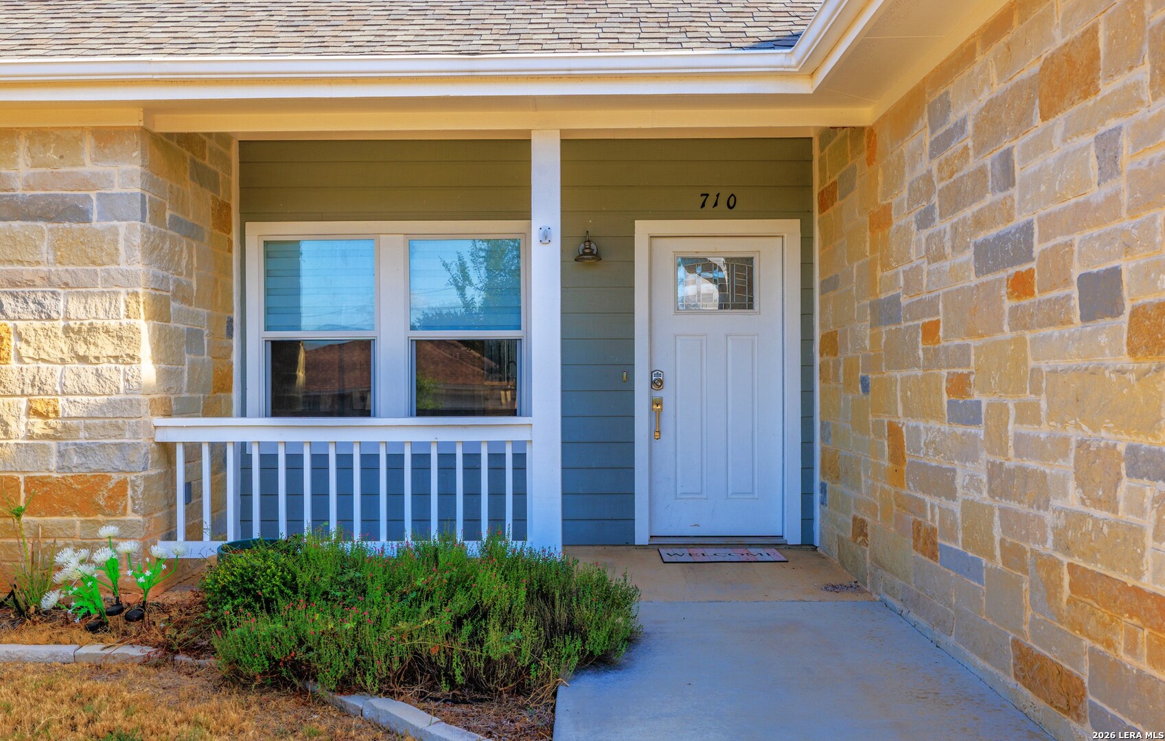 710 Northern Red Oak Lane, Fredericksburg, TX 78624