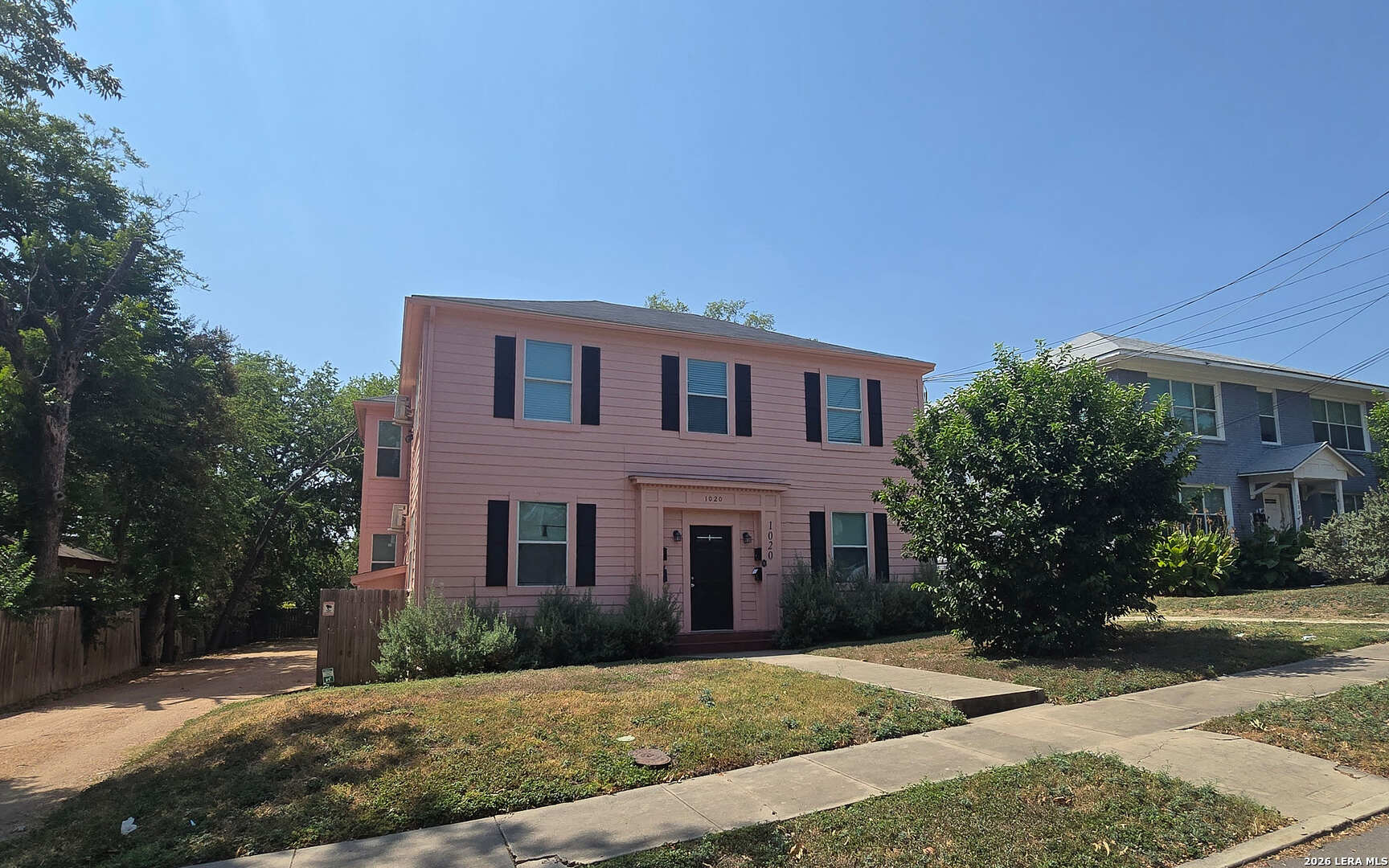 Multi family home for sale at 1020 W French Pl, San Antonio, TX 78212 | MLS# 2016576
