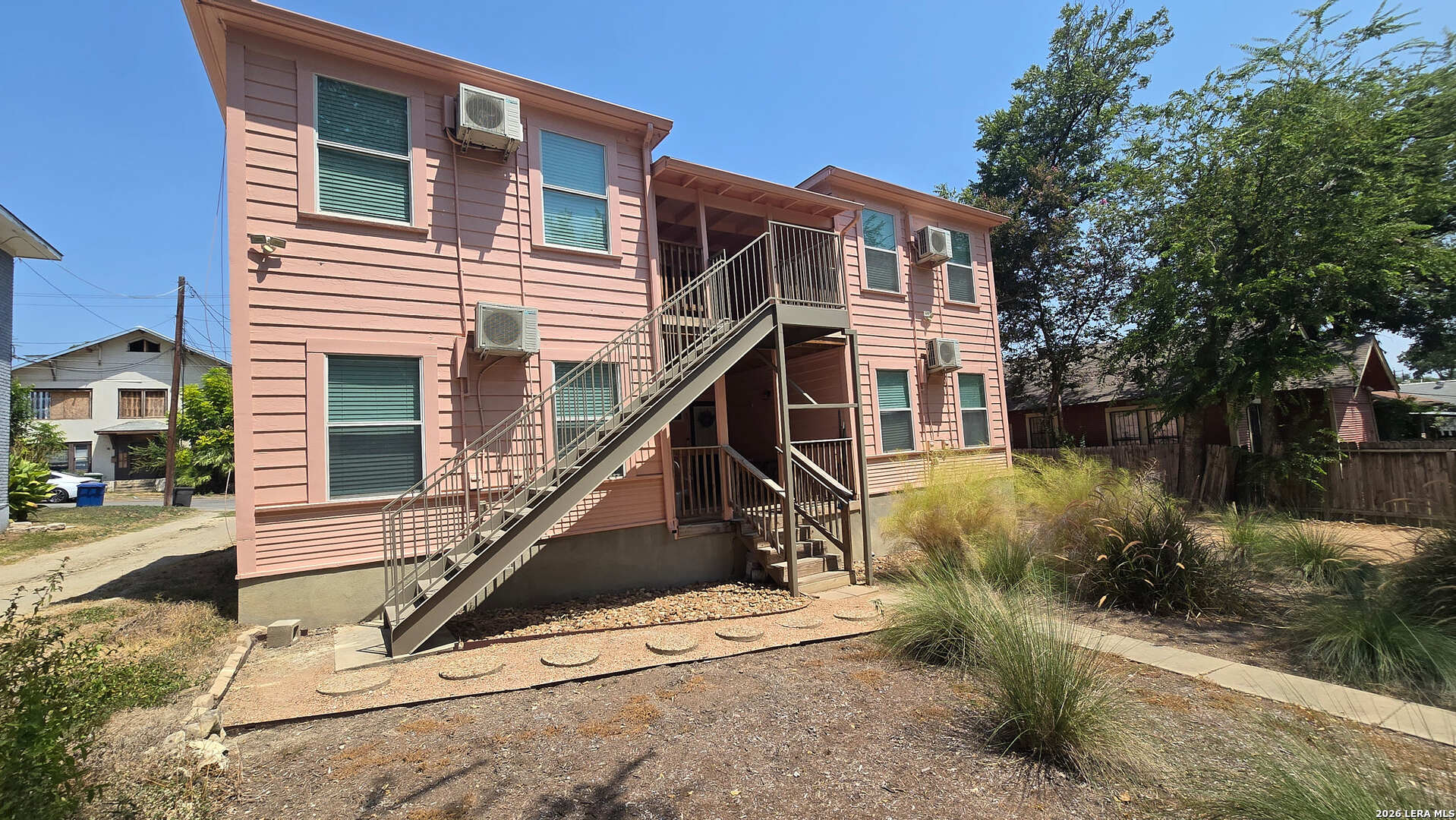1020 W French Pl, San Antonio, TX 78212