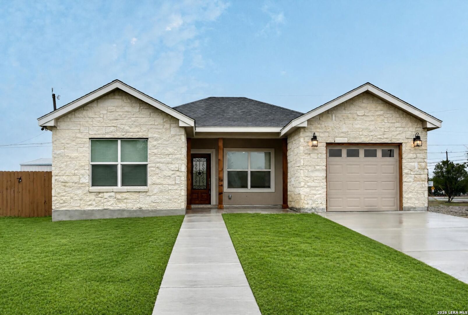 5511 Pageland Dr Listing Cover Image