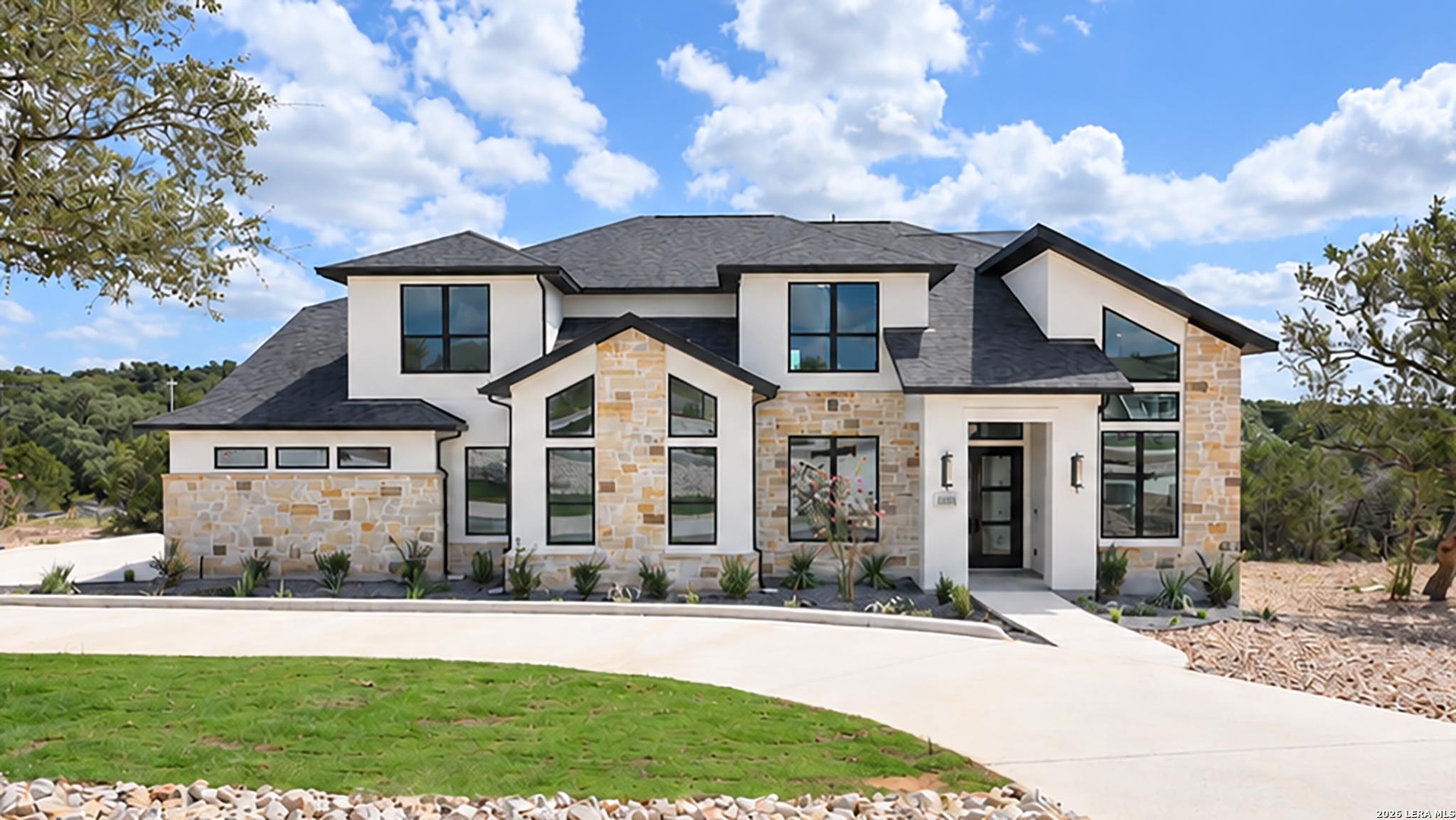 Photo 2 of Single family home for sale at 1116 Elm Forest, New Braunfels, TX 78132 | MLS# 1958331 | Listing updated on 2026-09-17
