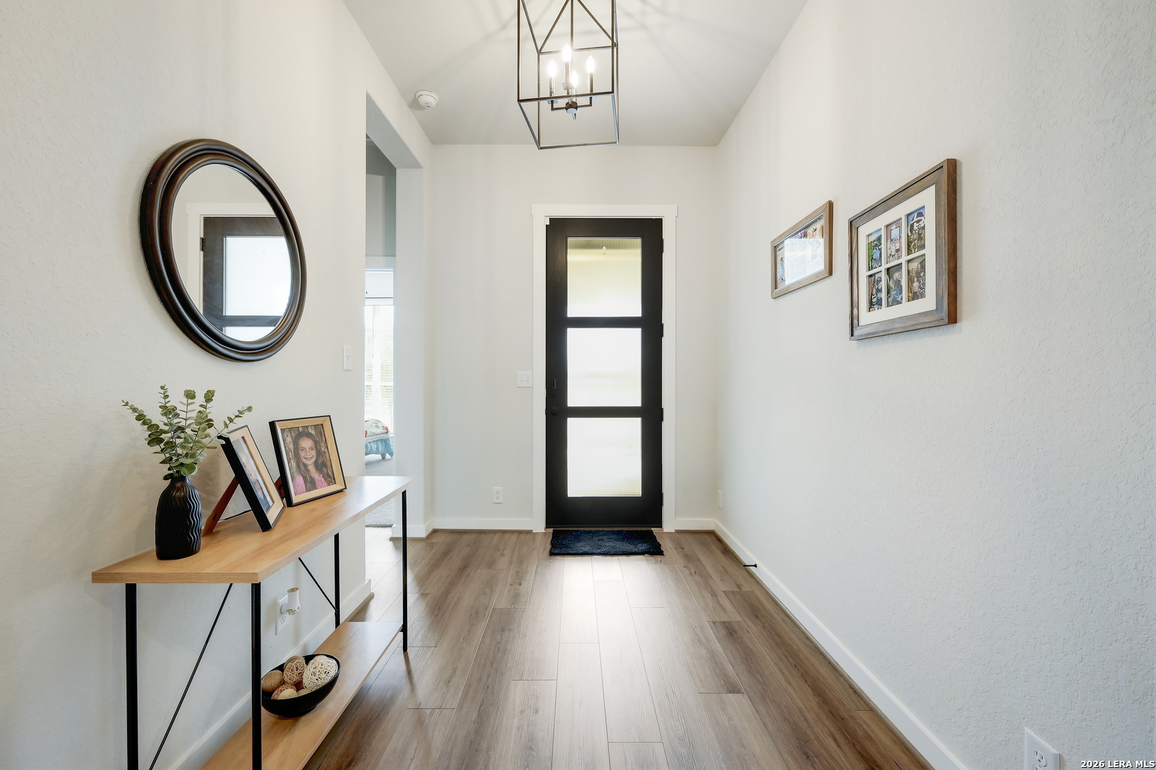 Entry/Foyer