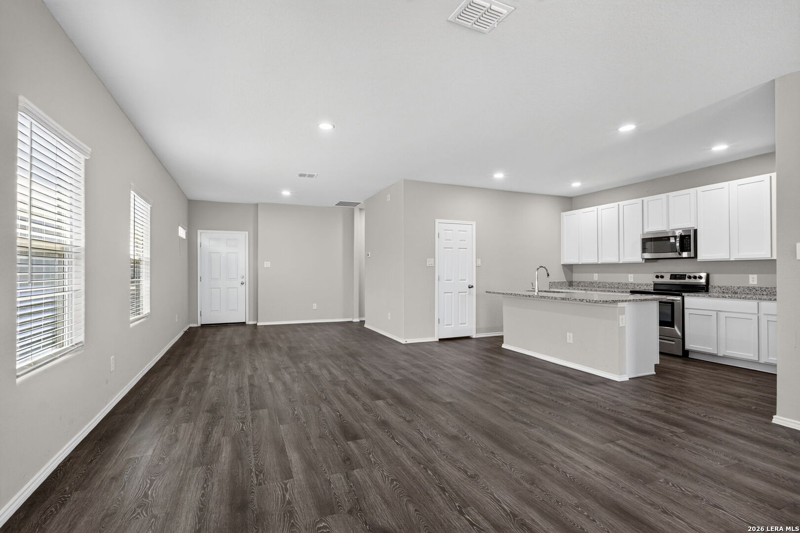 Living/Dining Combo