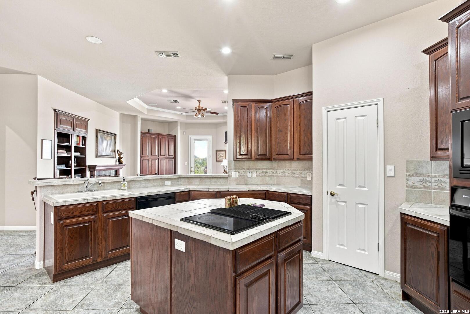 3443 Mountain Loop, San Antonio, TX 78261