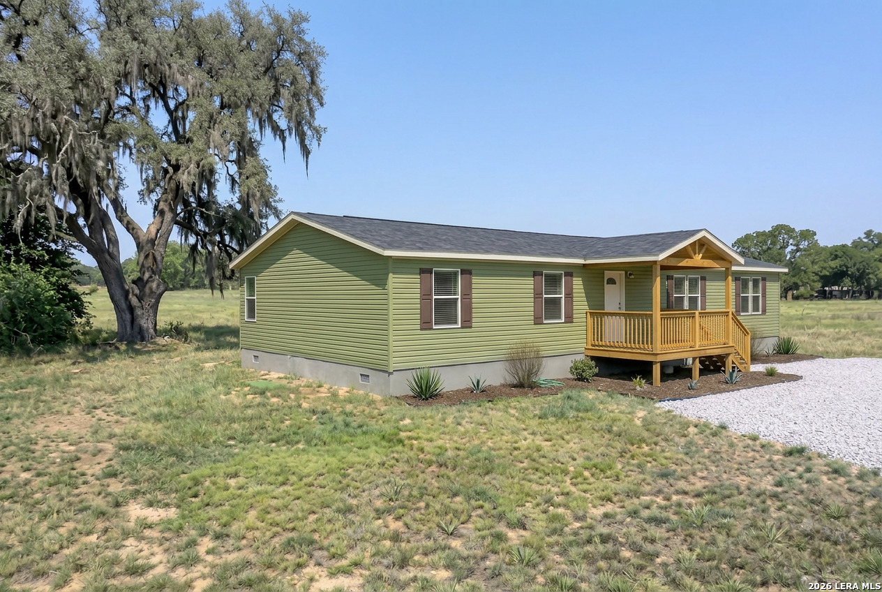 912 Swallows Ln, SEGUIN, TX, 78155