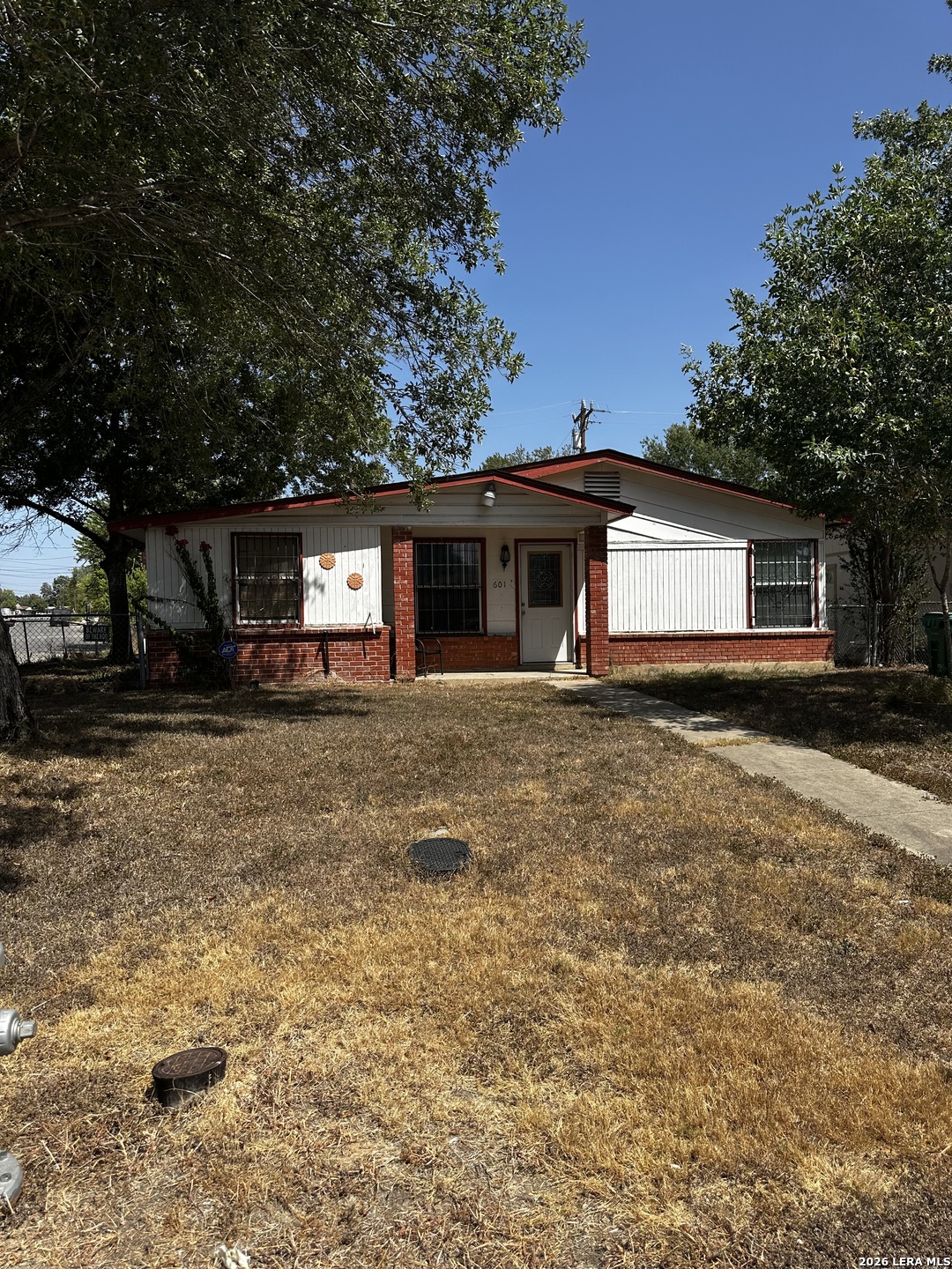601 E ANSLEY BLVD, San Antonio, TX 78221