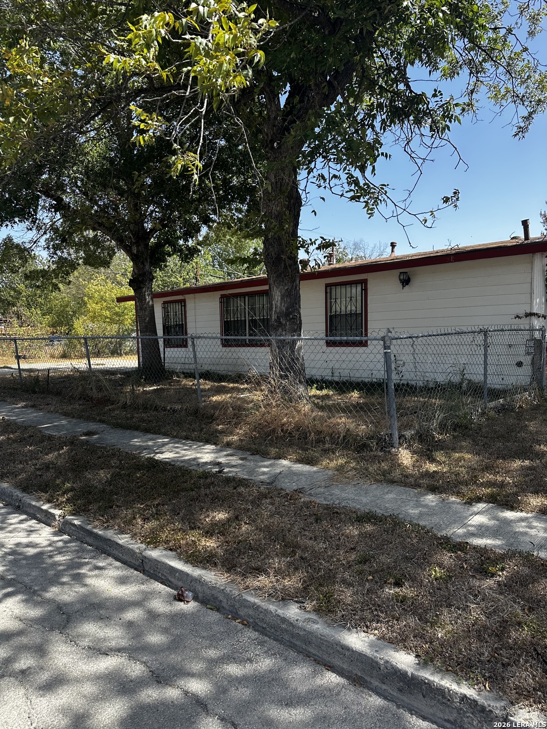 601 E ANSLEY BLVD, San Antonio, TX 78221