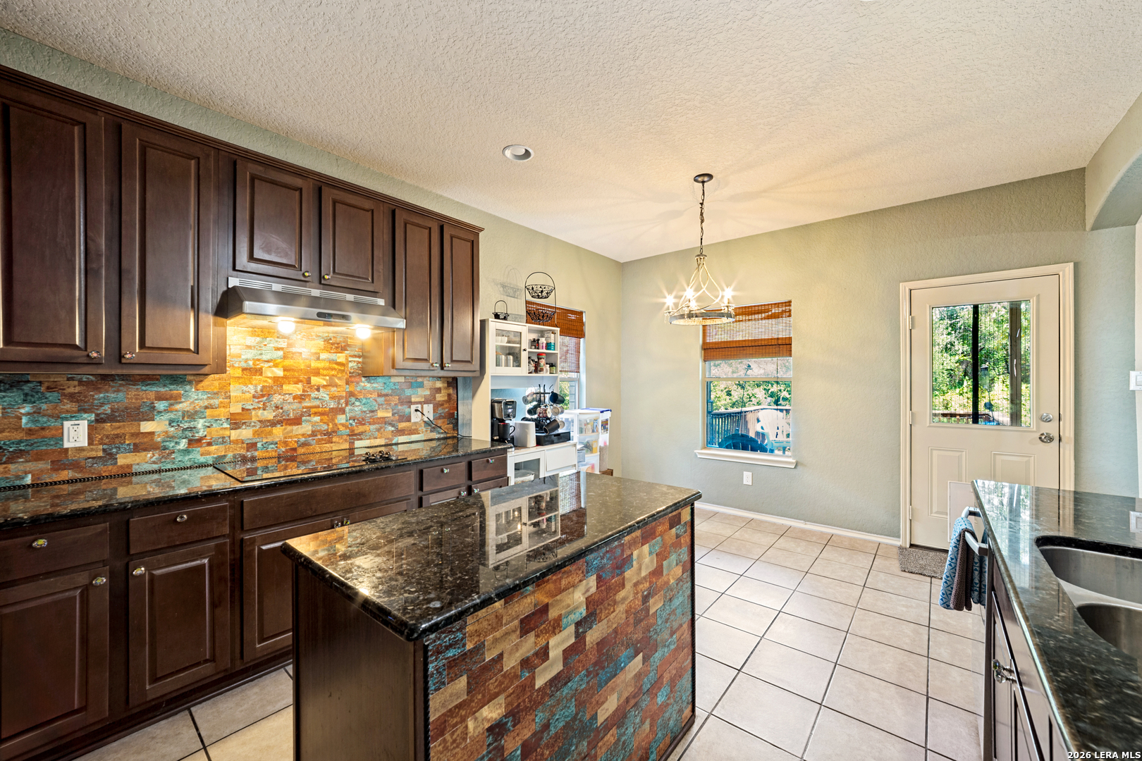 11819 Camp Real, San Antonio, TX 78253