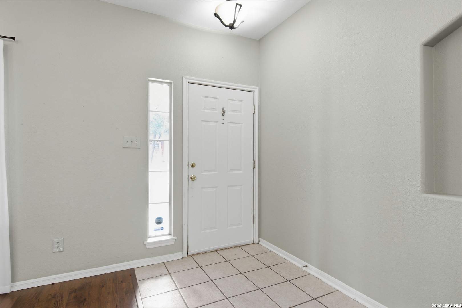 Entry/Foyer