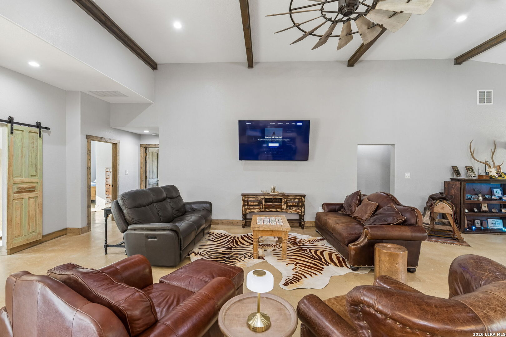105 Dillard Lane, Bergheim, TX 78004