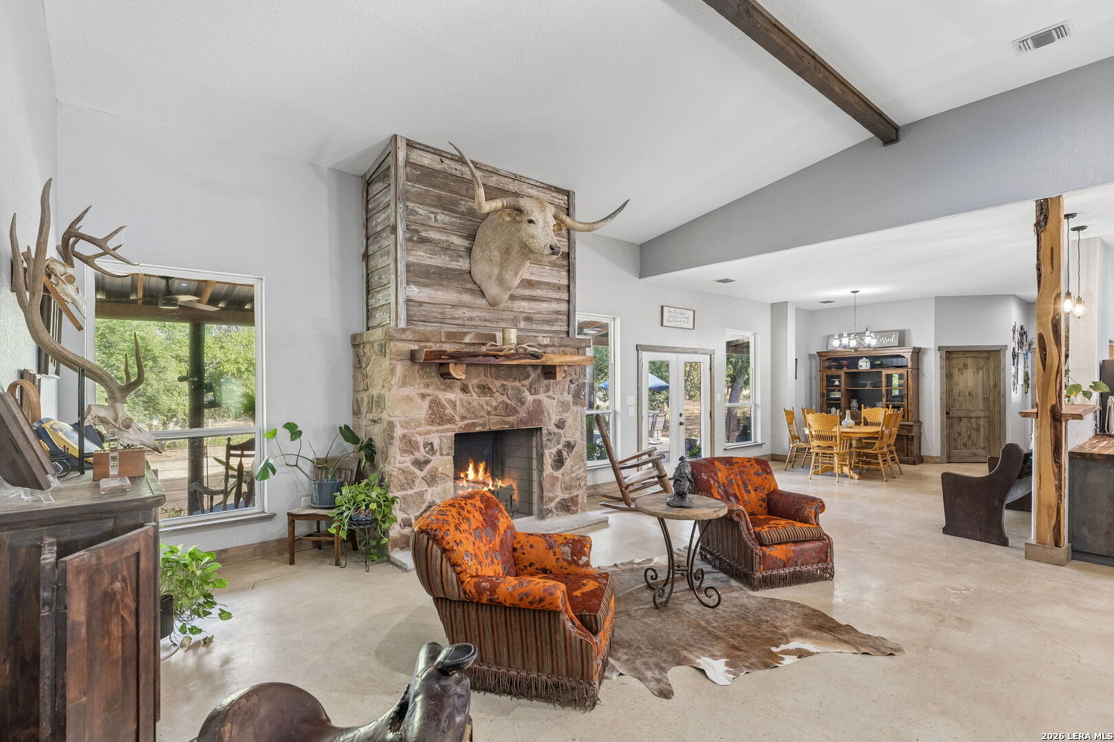 105 Dillard Lane, Bergheim, TX 78004