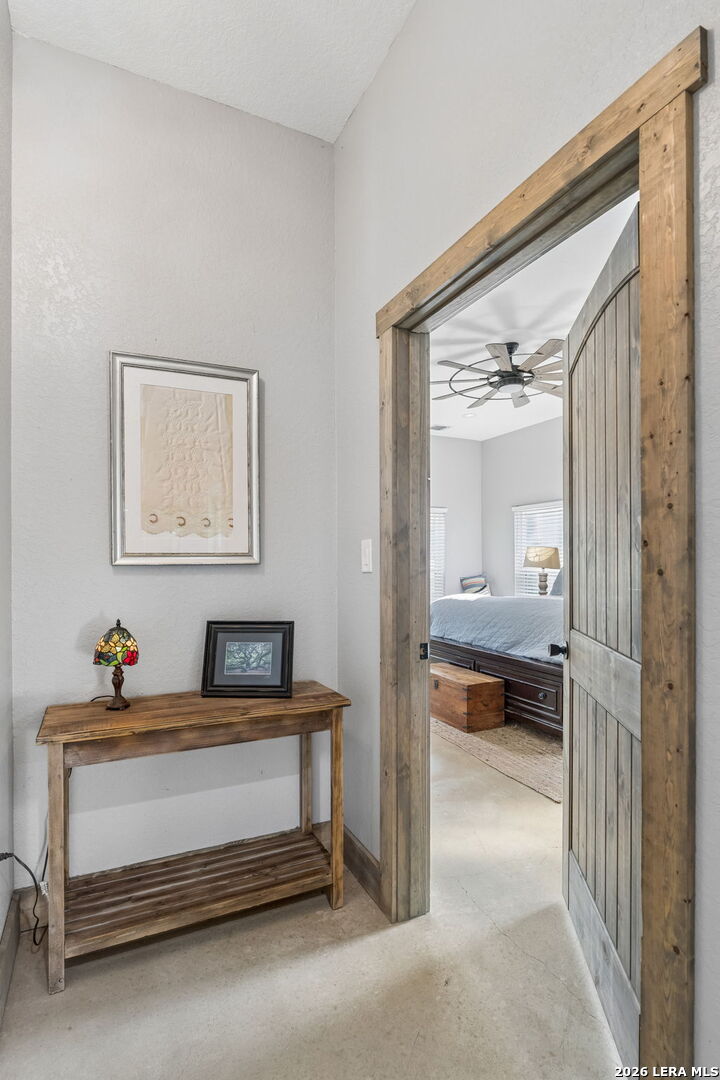 105 Dillard Lane, Bergheim, TX 78004