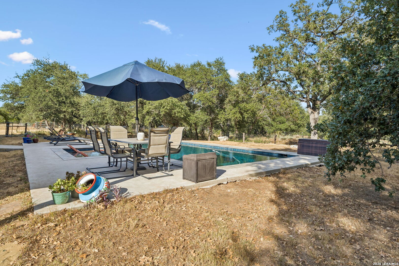 105 Dillard Lane, Bergheim, TX 78004