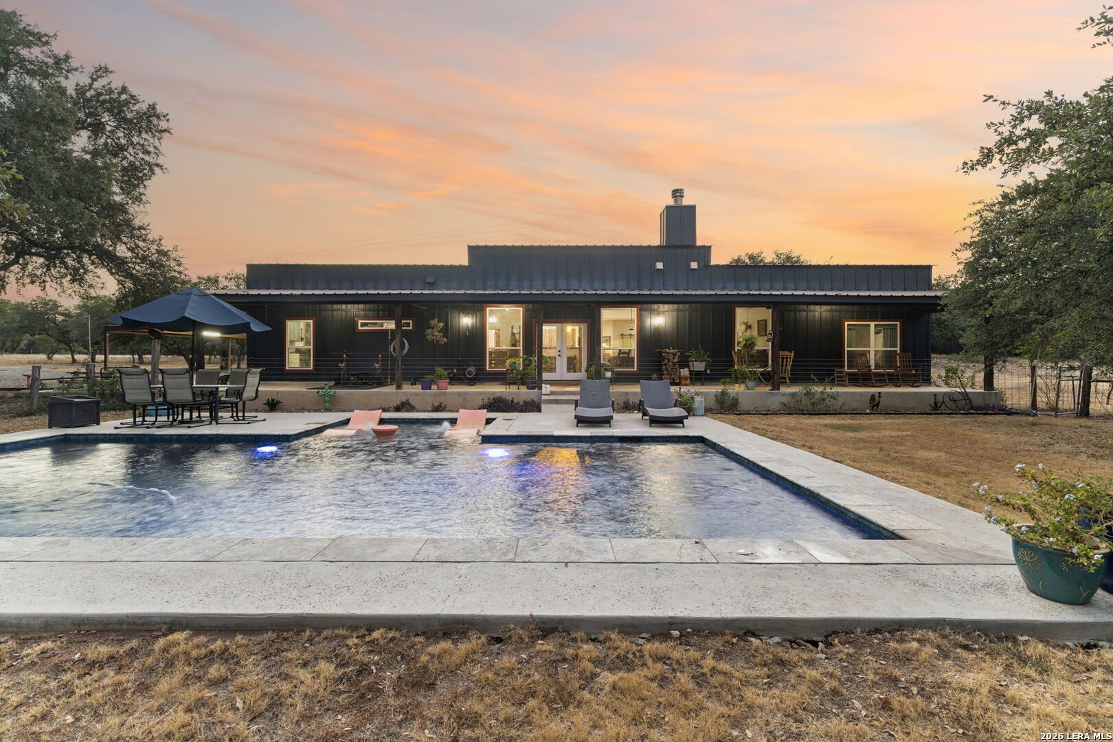 105 Dillard Lane, Bergheim, TX 78004