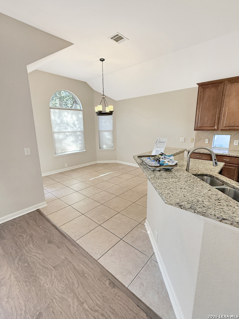 1803 Lookout Forest, San Antonio, TX 78260
