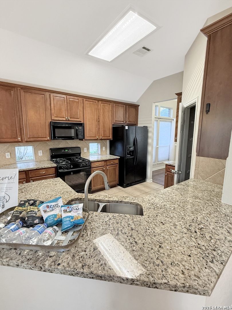 1803 Lookout Forest, San Antonio, TX 78260