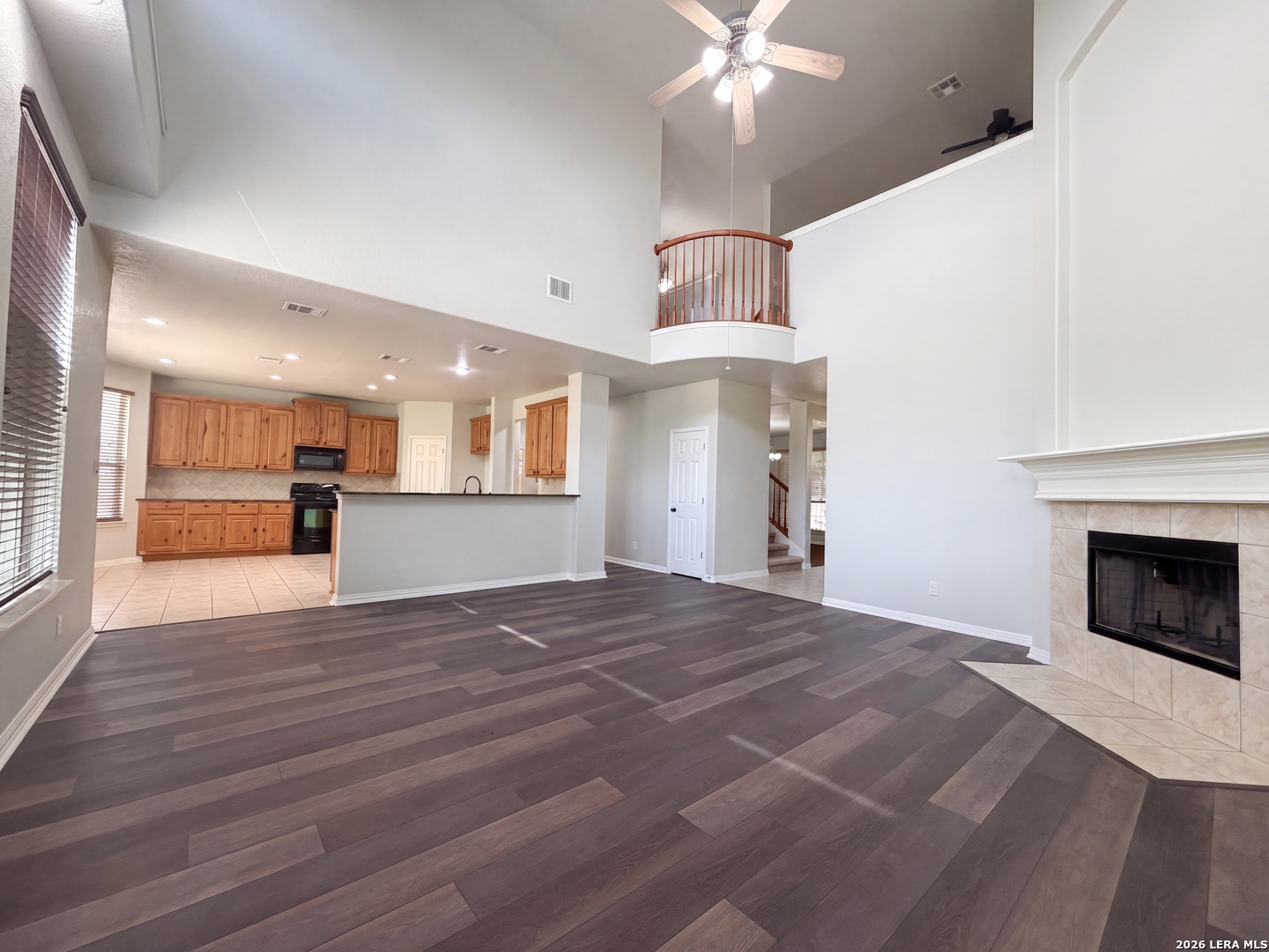 357 FRANK BAUM DR, Schertz, TX 78154