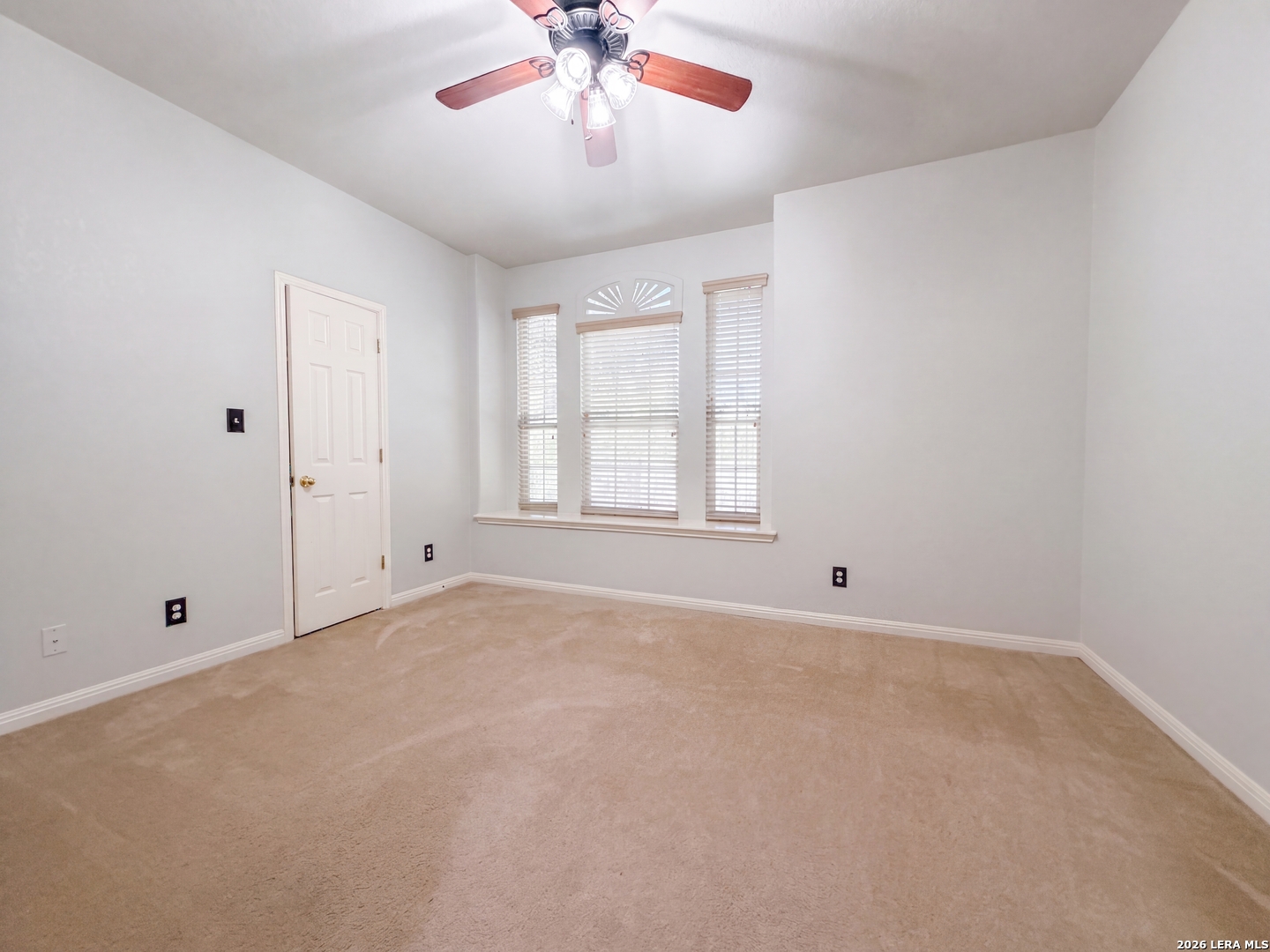 357 FRANK BAUM DR, Schertz, TX 78154