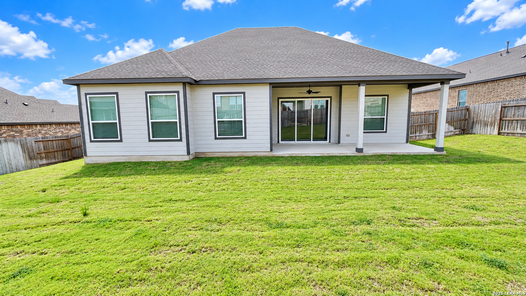 191 Azalea Aly, Castroville, TX 78009