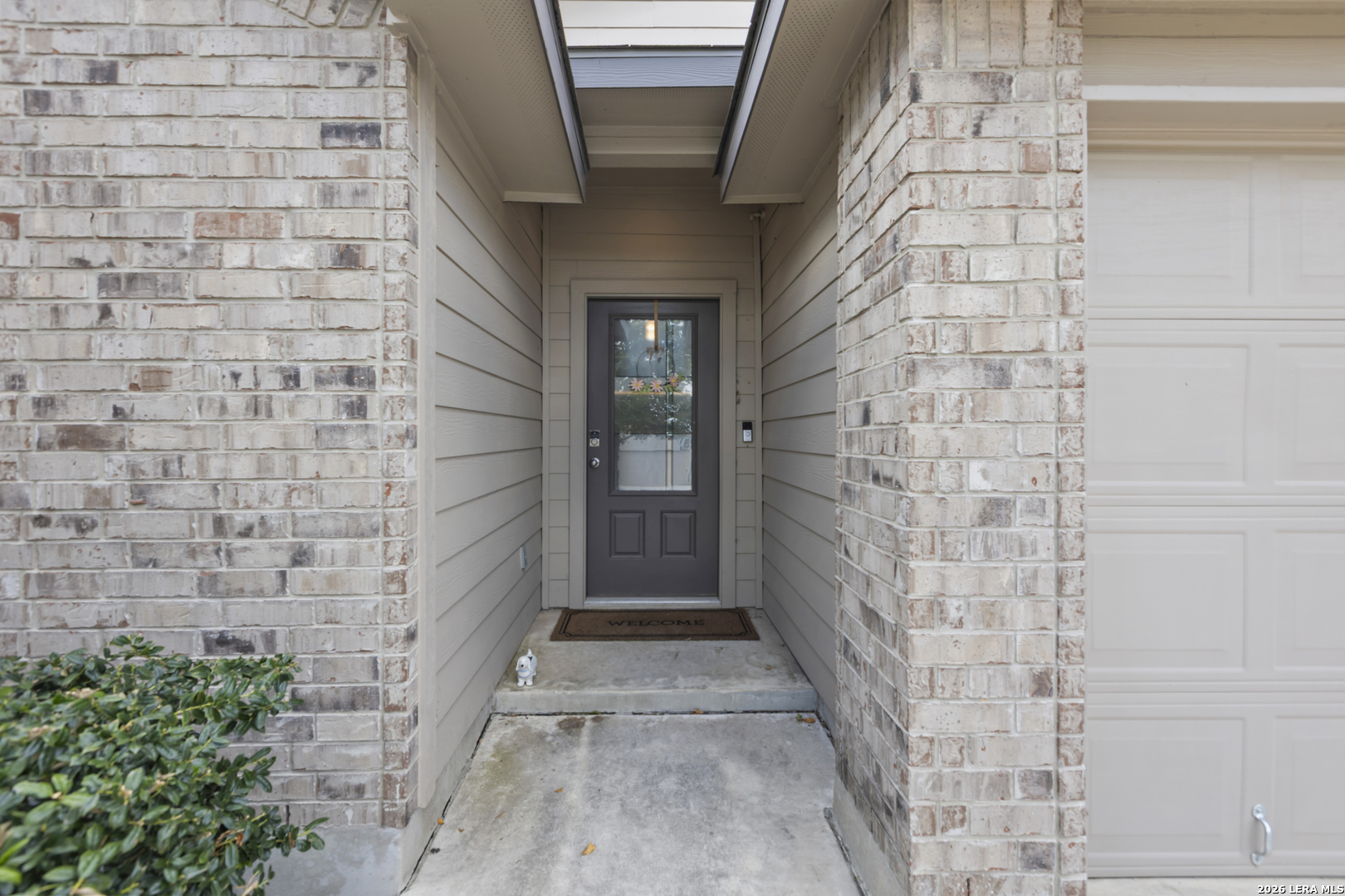 Photo 3 of Single family home for sale at 15120 Longtailed Duck, San Antonio, TX 78253 | MLS# 2018238 | Listing updated on 2026-09-21