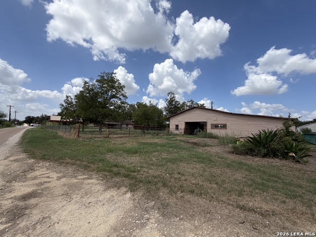 30 County Road 245, Gonzales, TX 78629