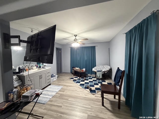 30 County Road 245, Gonzales, TX 78629