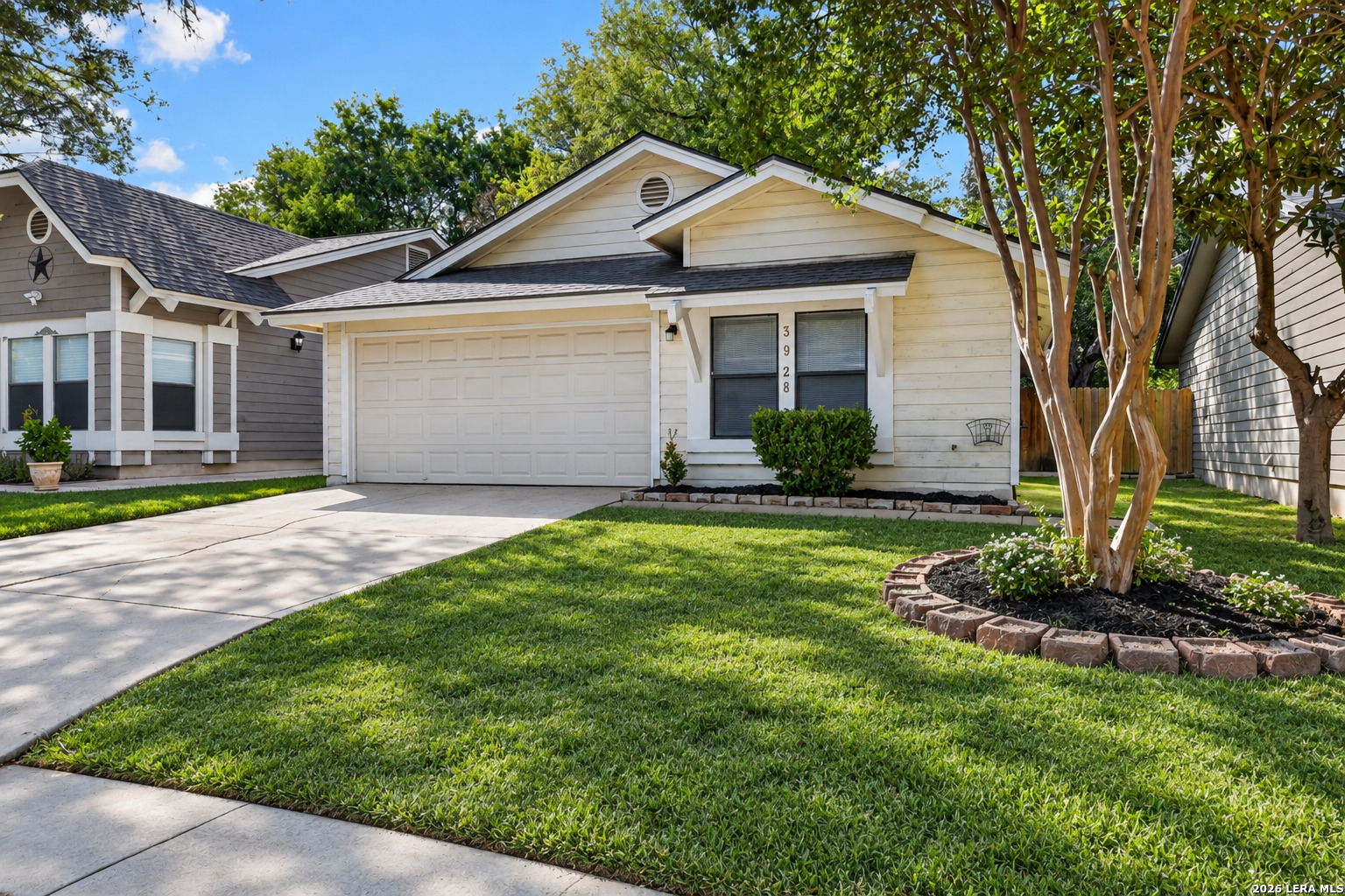 3928 Chimney Springs Dr Listing Cover Image