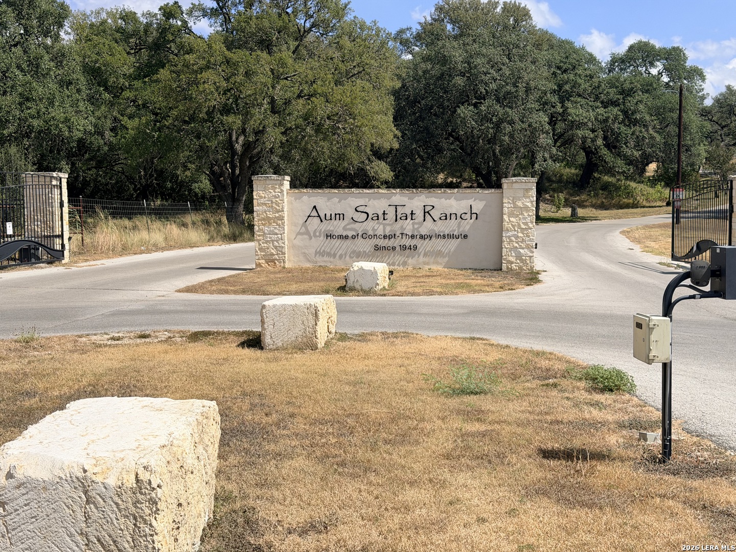 Photo 2 of Single family home for sale at 25423 Triangle Loop, San Antonio, TX 78255 | MLS# 1995124 | Listing updated on 2026-09-17