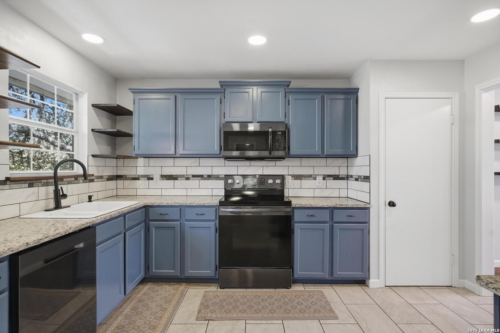 9223 Horse Heath, San Antonio, TX 78254