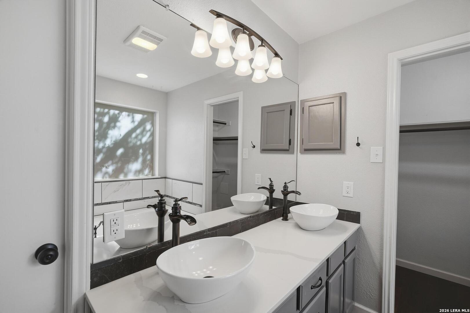 9223 Horse Heath, San Antonio, TX 78254