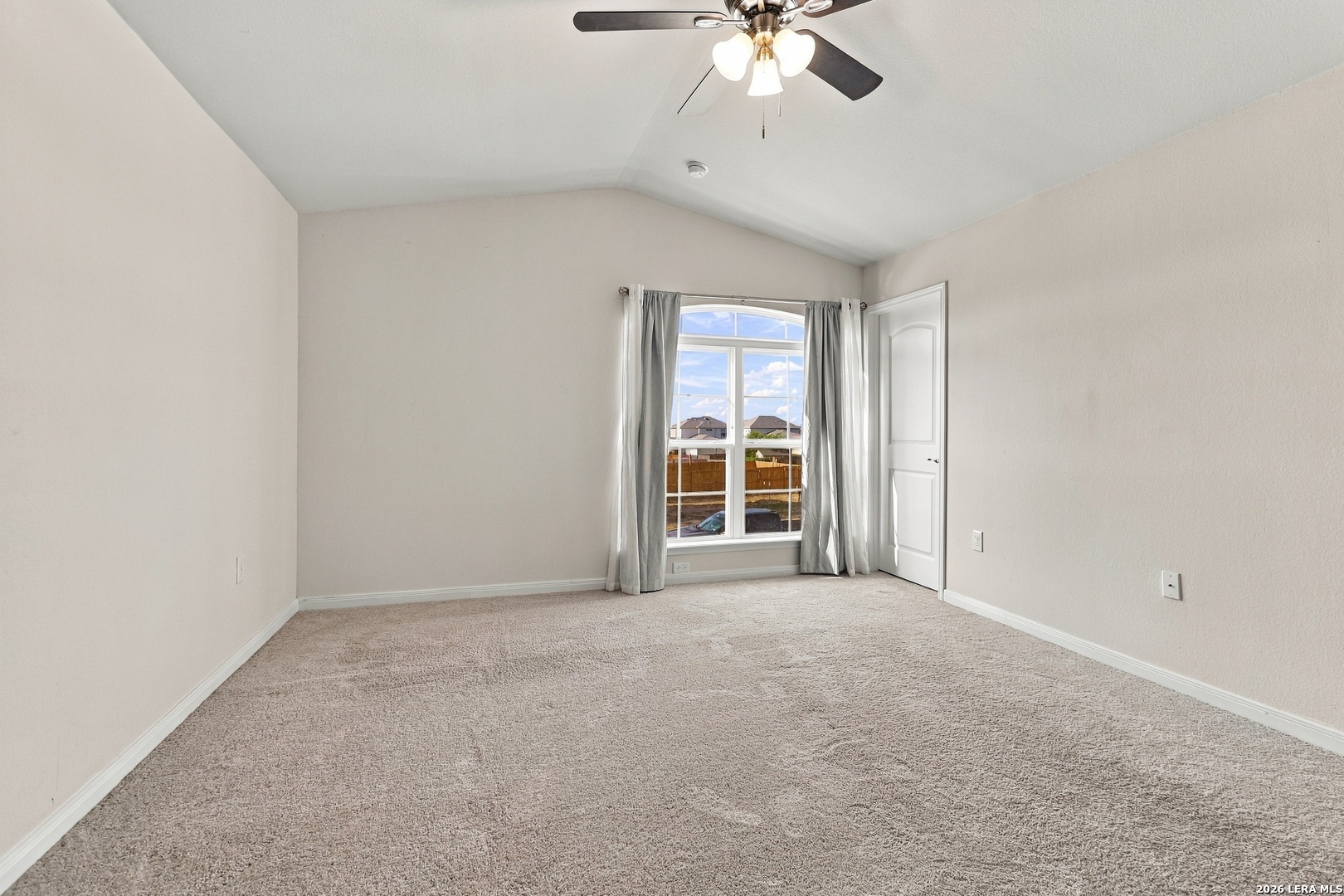 2227 Dry Moss Pass, San Antonio, TX 78224