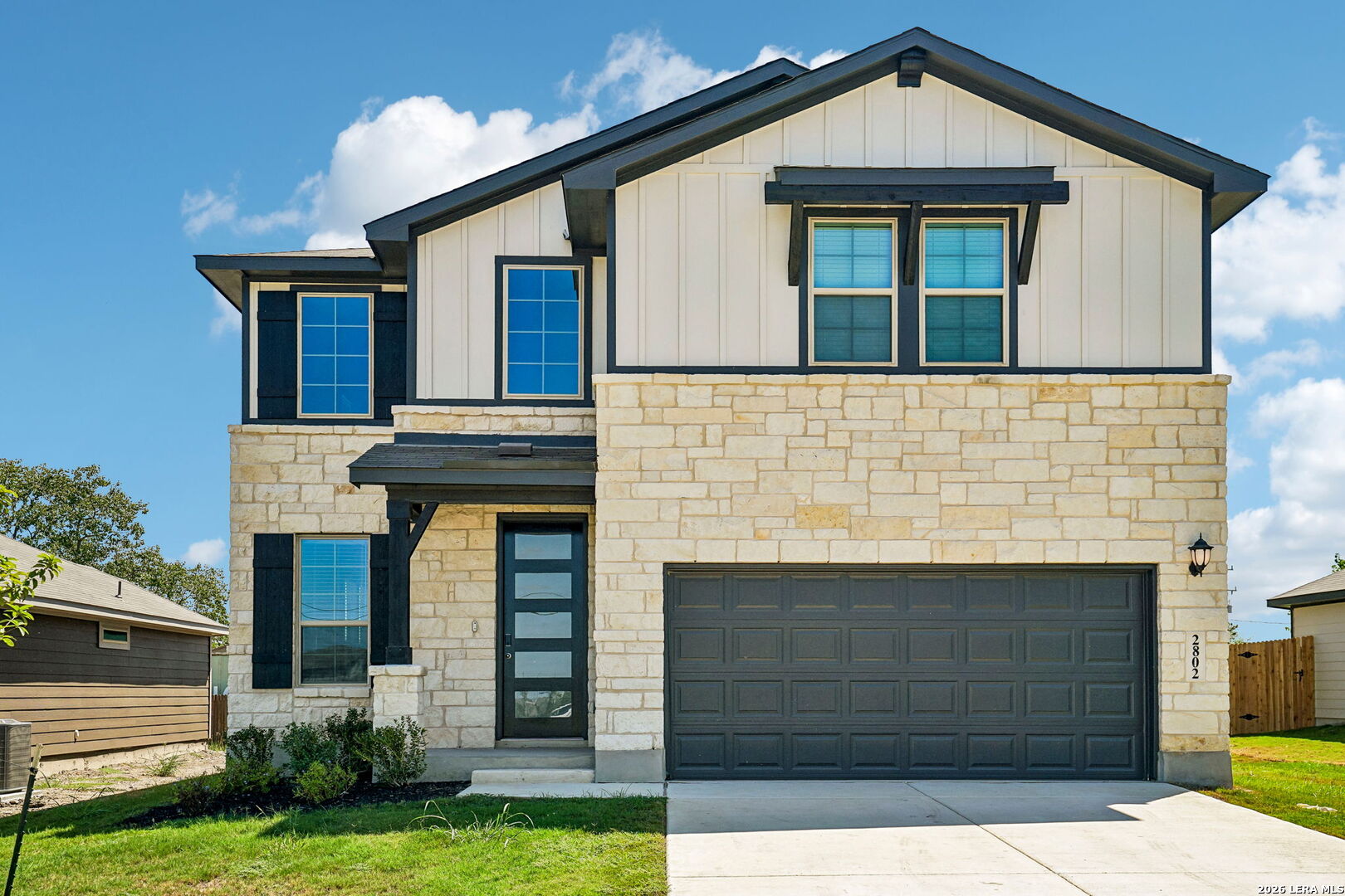 2802 Junction Bay Listing Cover Image