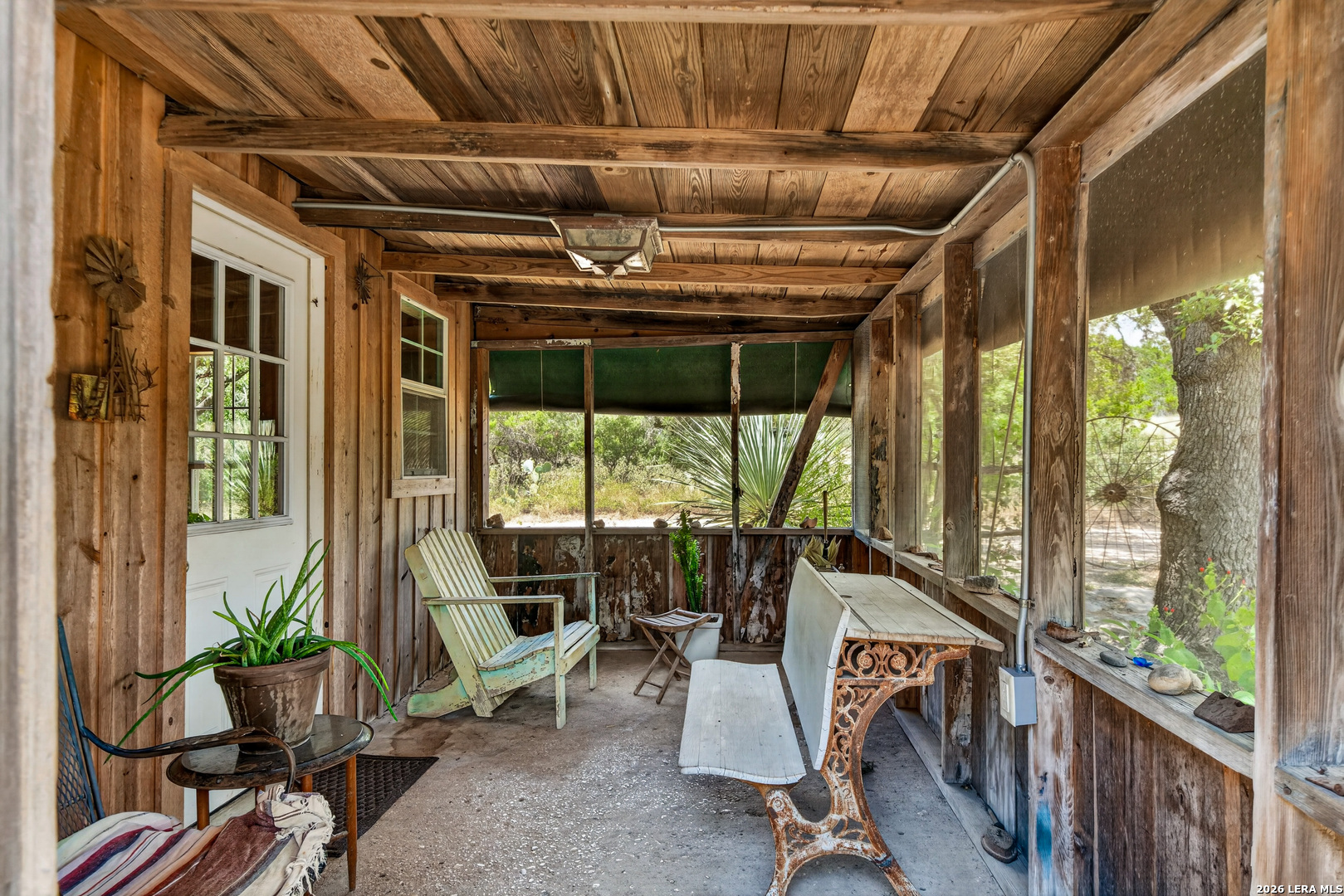 23490 Blanco Rd, San Antonio, TX 78260