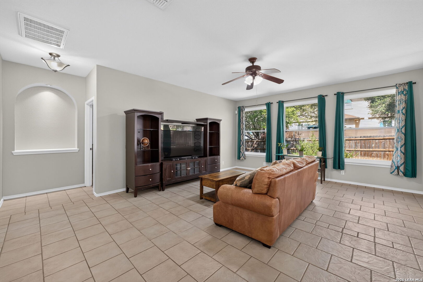 144 PHANTOM CRK, Cibolo, TX 78108