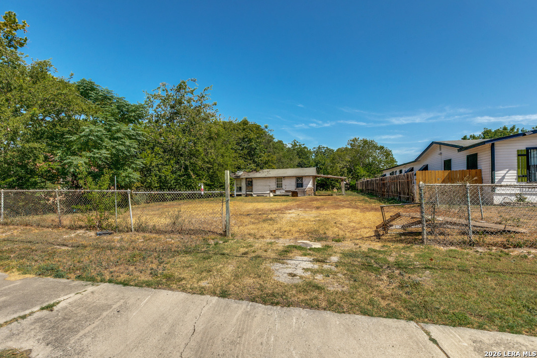 Photo 3 of Land for sale at 1437 W Harding Blvd, San Antonio, TX 78221 | MLS# 2017307 | Listing updated on 2026-09-17