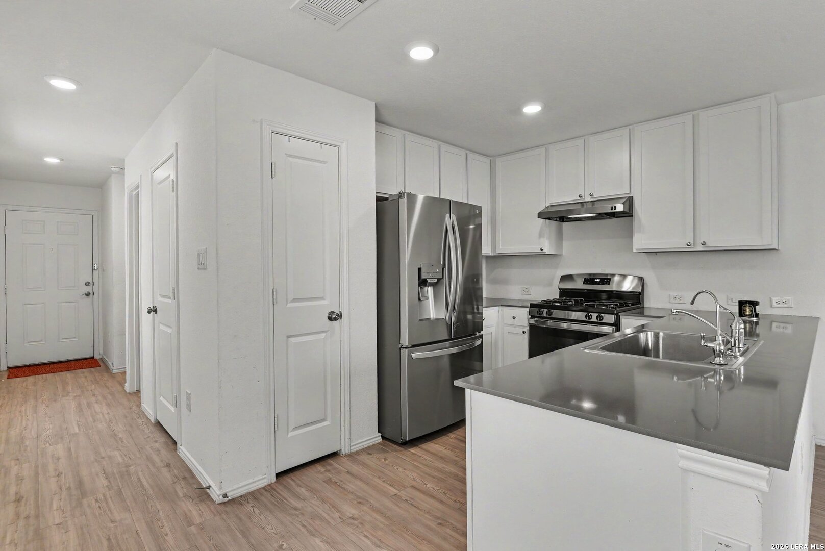 7715 PARISH PL, San Antonio, TX 78253