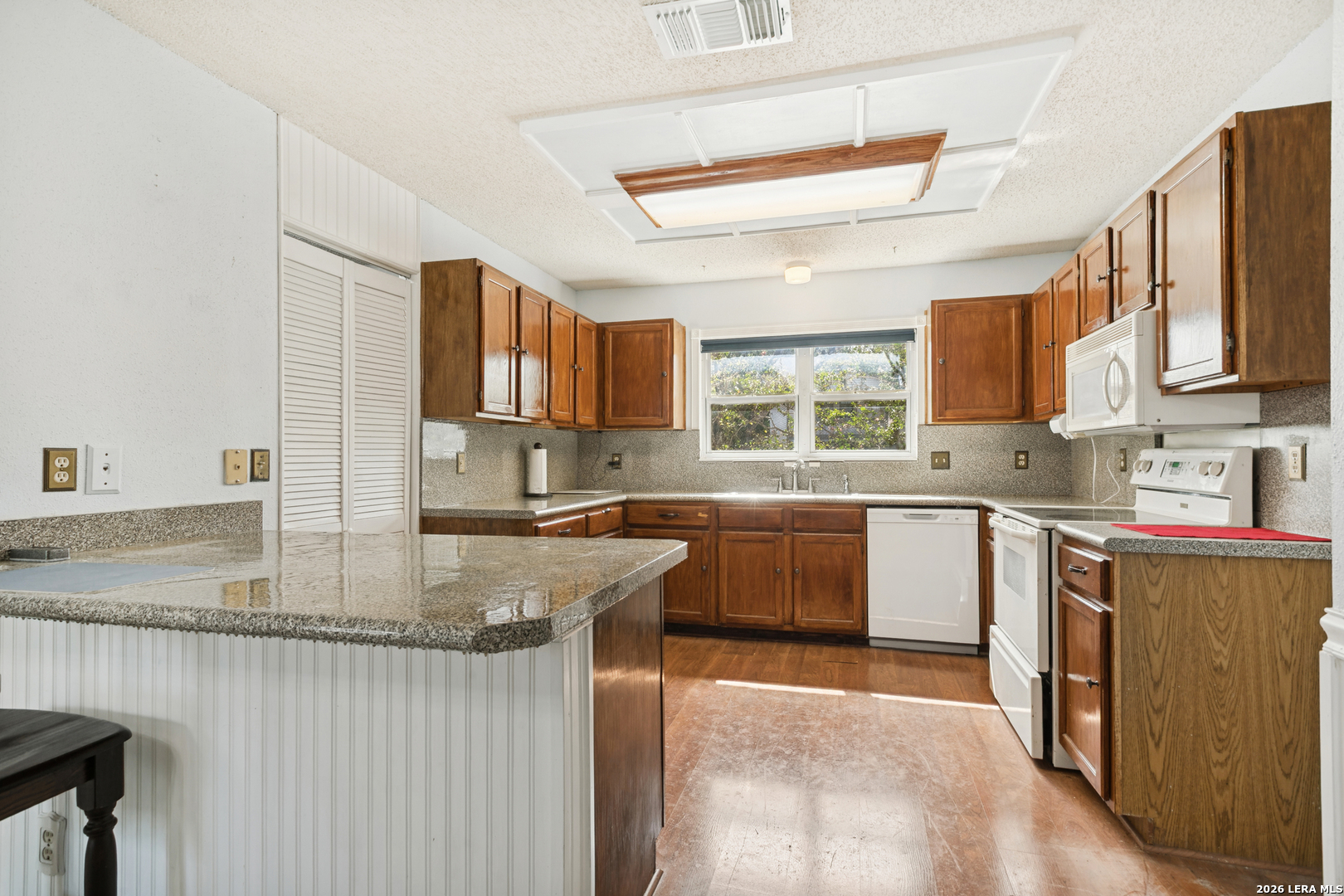 Photo 4 of Single family home for sale at 619 Cypresscliff Dr, San Antonio, TX 78245 | MLS# 2017361 | Listing updated on 2026-09-18