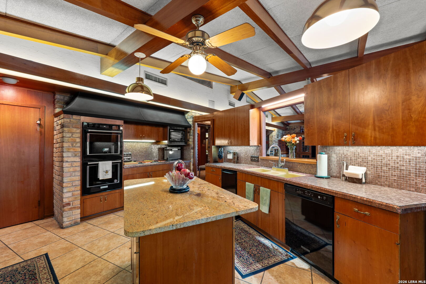 7142 Oakridge, San Antonio, TX 78229