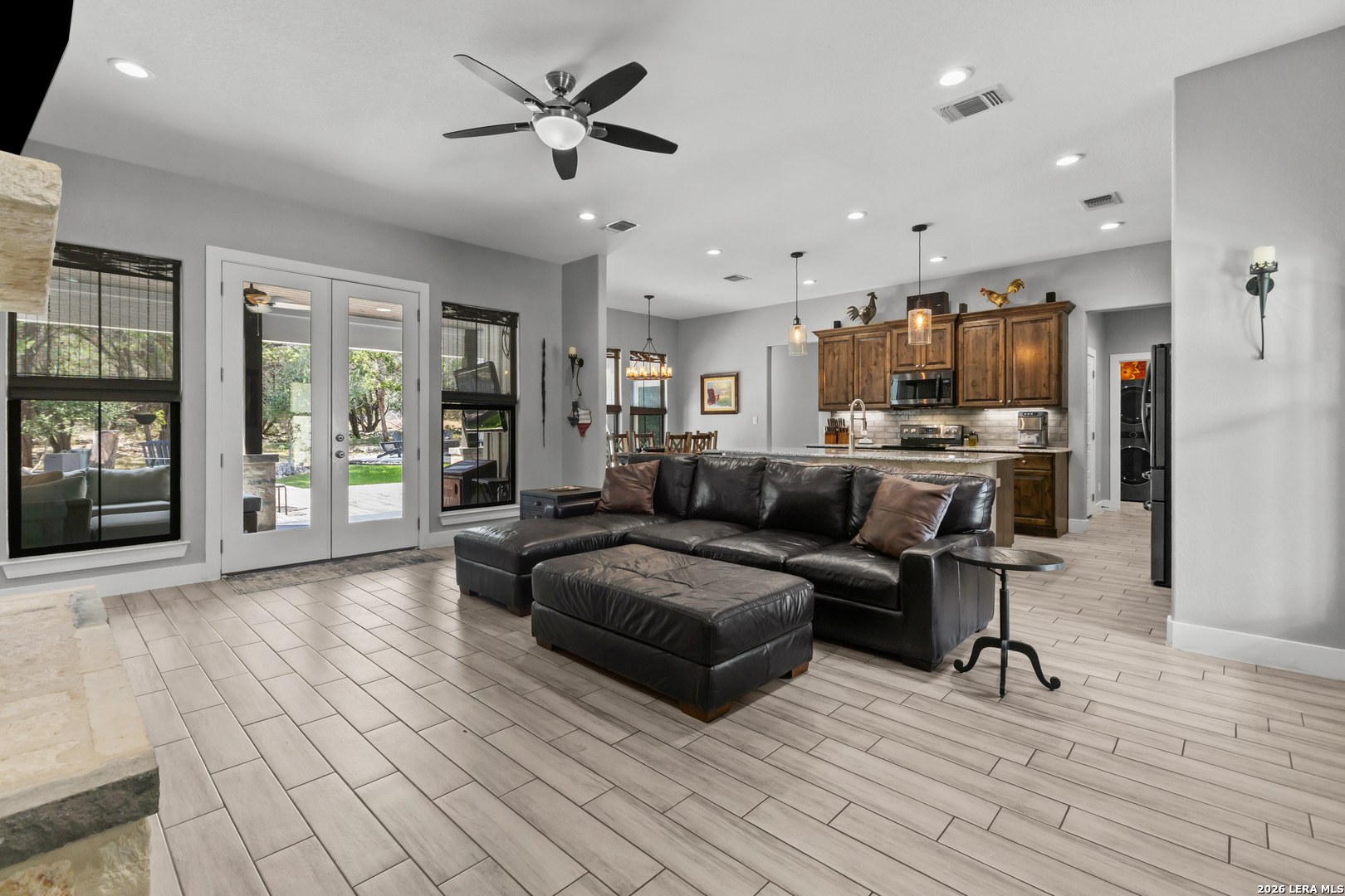 Photo 4 of Single family home for sale at 130 Mountain View Trl, Boerne, TX 78006 | MLS# 2017482 | Listing updated on 2026-09-18