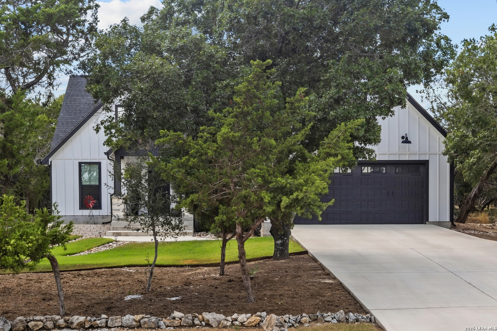 Photo 2 of Single family home for sale at 130 Mountain View Trl, Boerne, TX 78006 | MLS# 2017482 | Listing updated on 2026-09-18