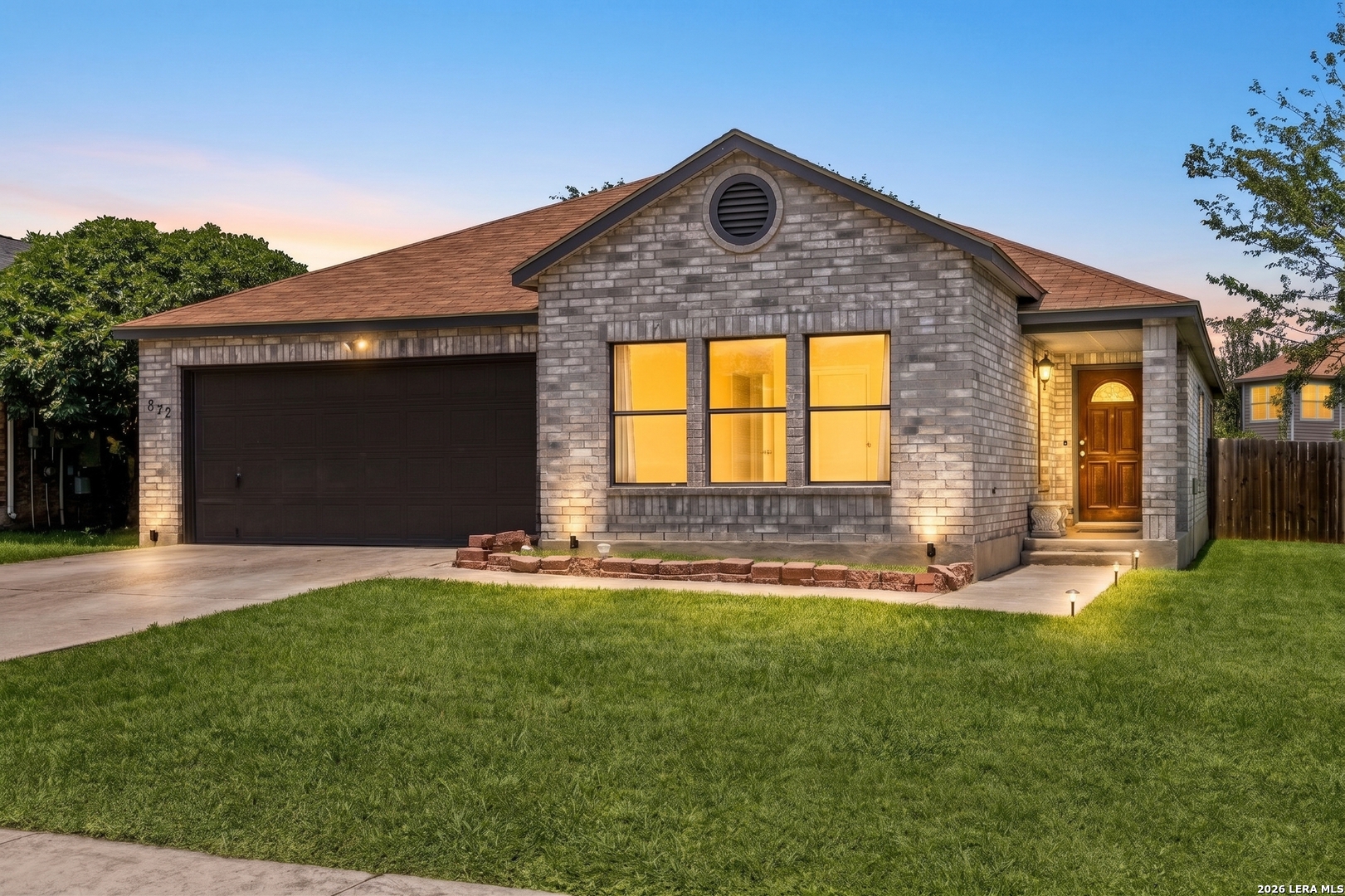 1073 Stone Trl Listing Cover Image