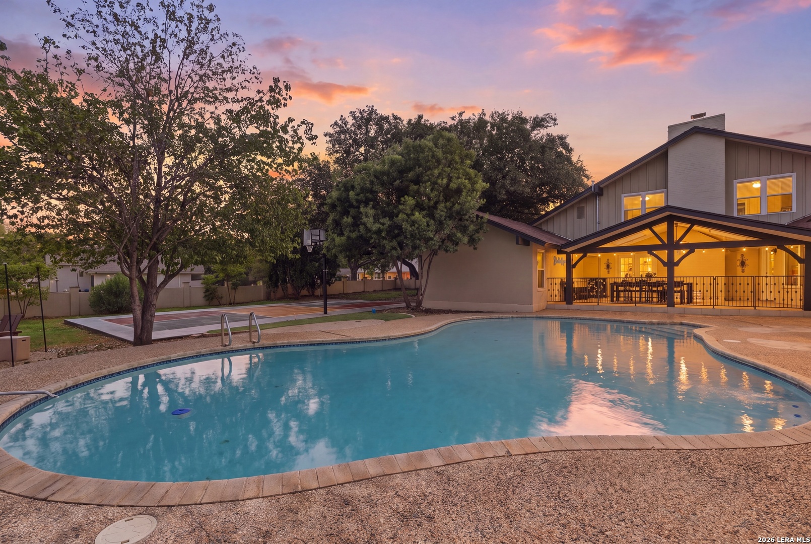 Photo 1 of Single family home for sale at 107 Wickford Way, Castle Hills, TX 78213 | MLS# 2013270 | Listing updated on 2026-09-18