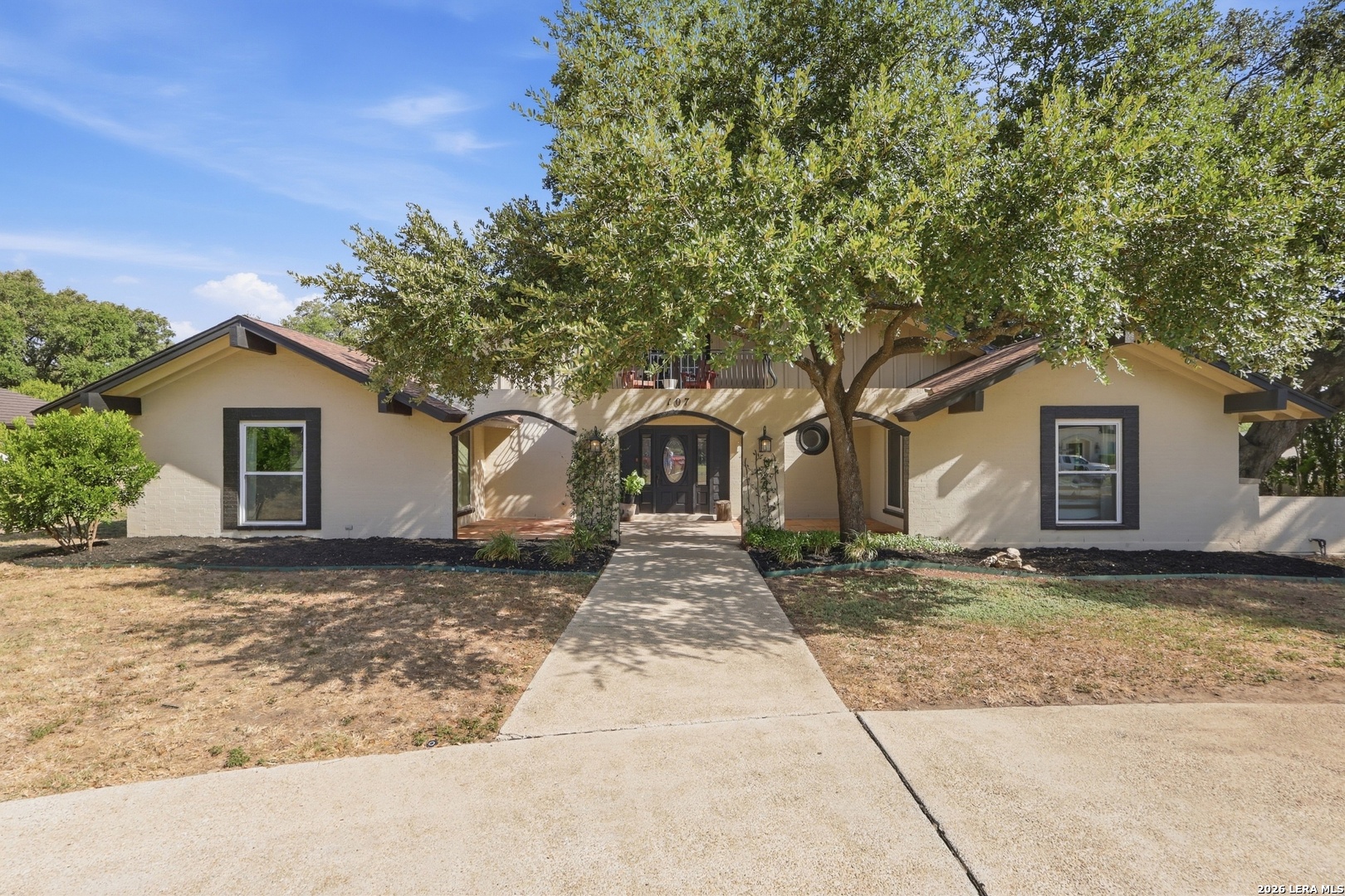 Photo 3 of Single family home for sale at 107 Wickford Way, Castle Hills, TX 78213 | MLS# 2013270 | Listing updated on 2026-09-18