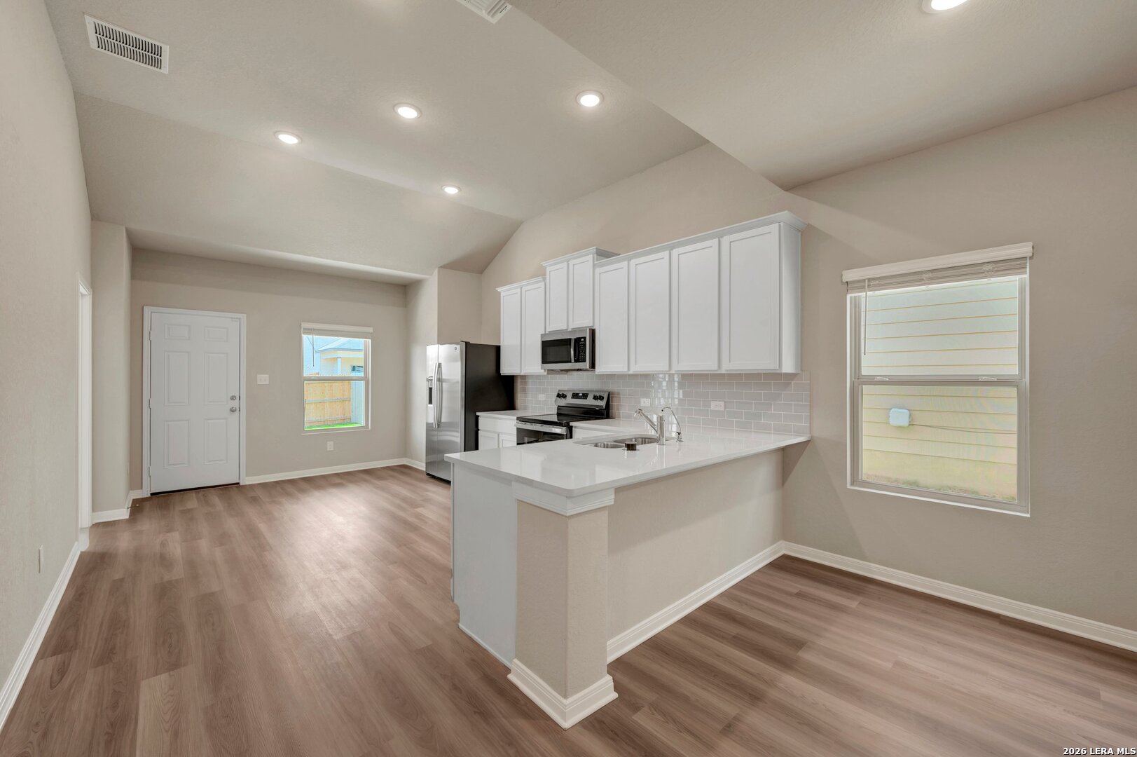 10434 White Hart Lane, CONVERSE, TX, 78109