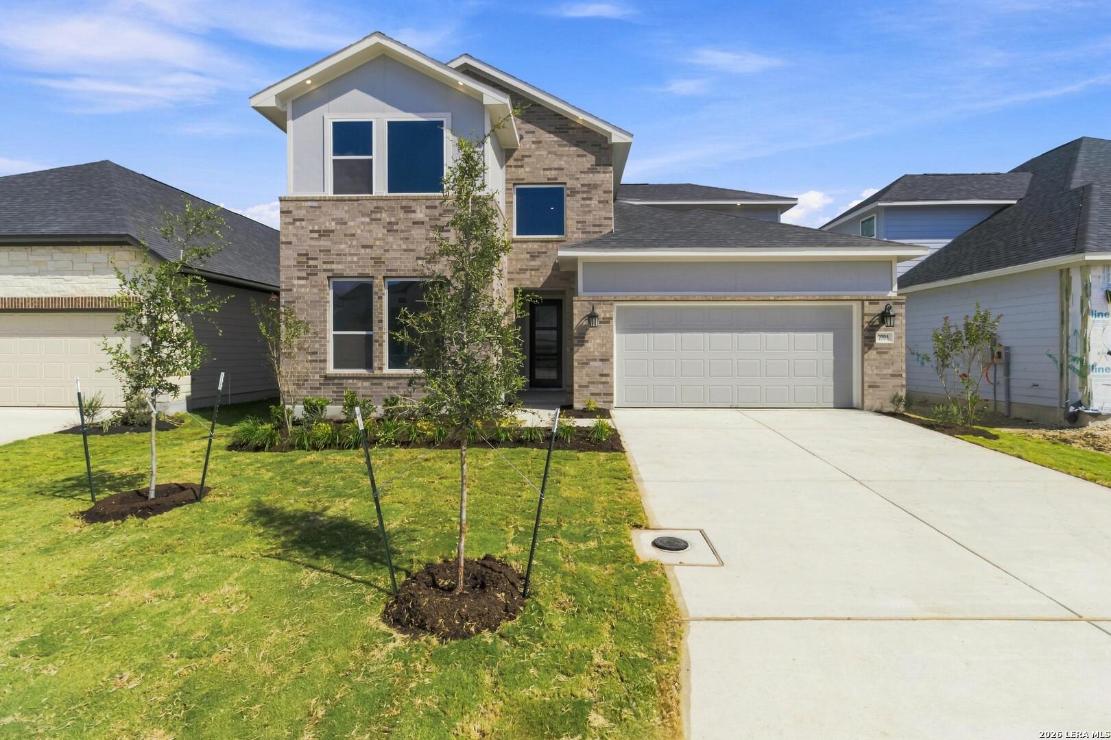 2704 Sierra Chicas Ln Listing Cover Image