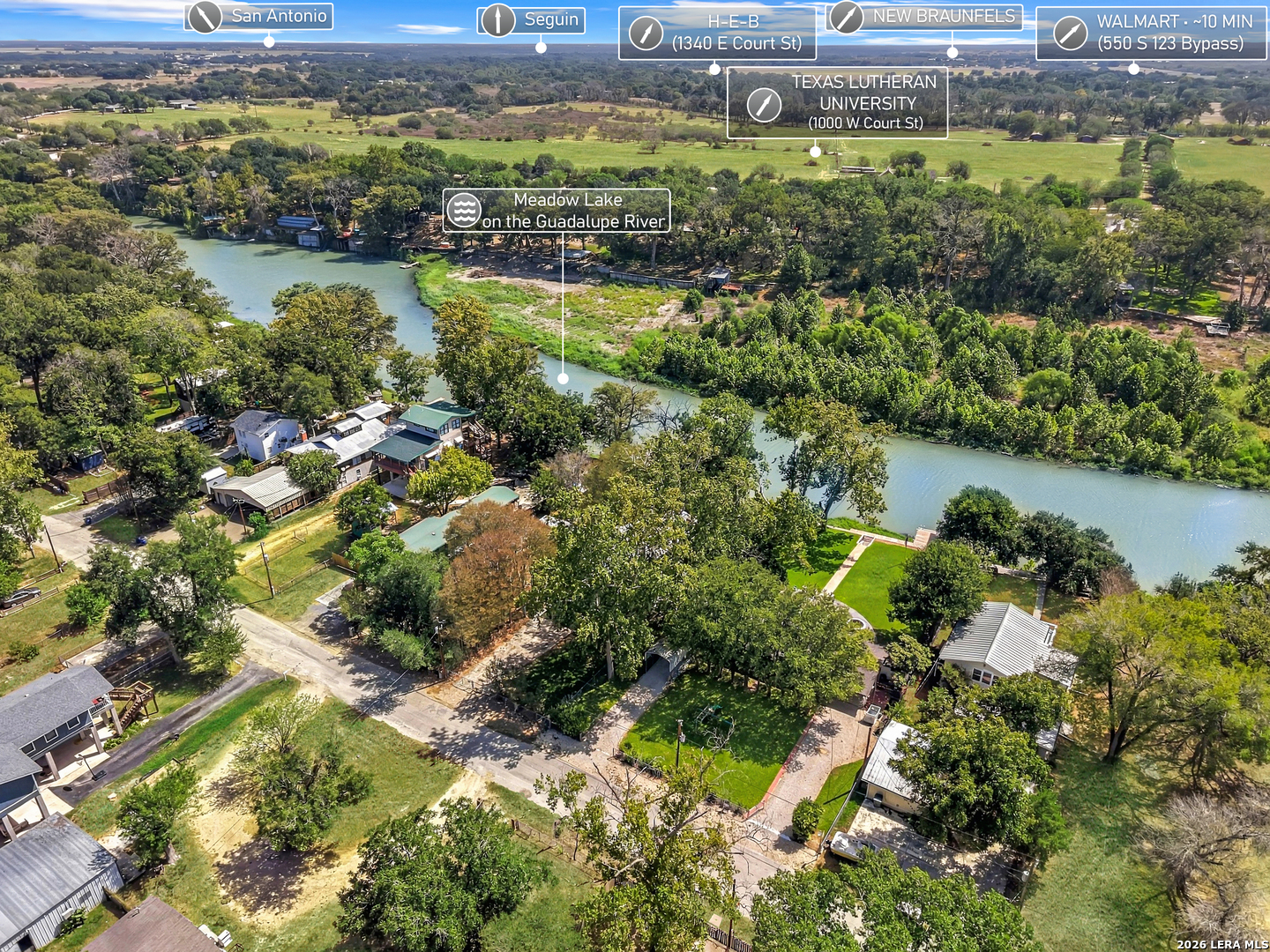 350 MEADOW LAKE DR, Seguin, TX 78155