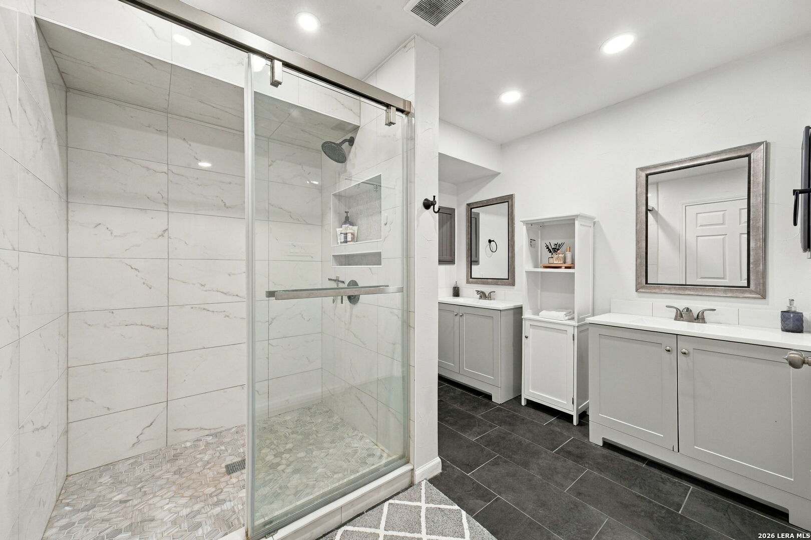 Photo 4 of Single family home for sale at 12423 Paige Trl, San Antonio, TX 78249 | MLS# 2017881 | Listing updated on 2026-09-19